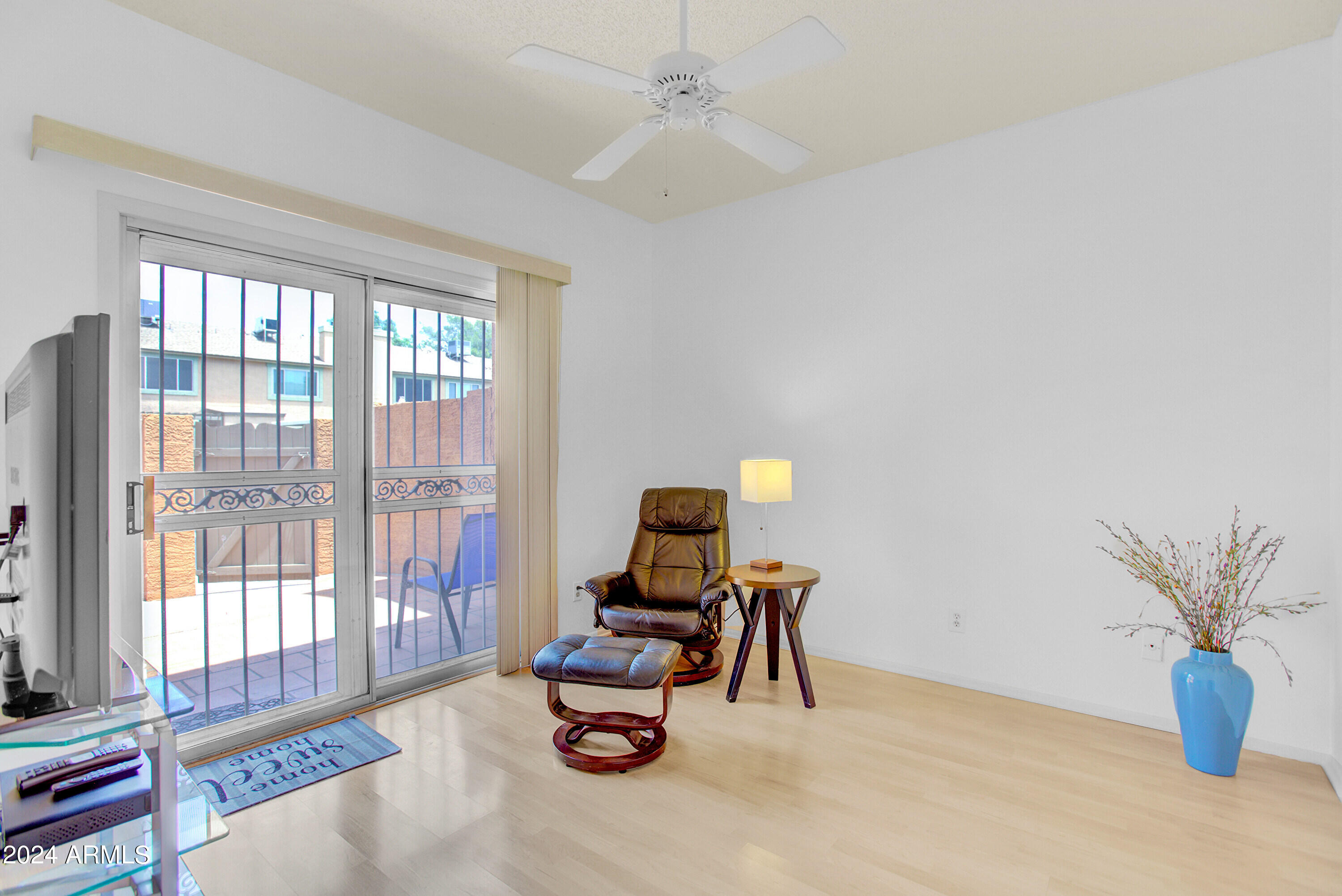 4114 E UNION HILLS Drive, 1215
