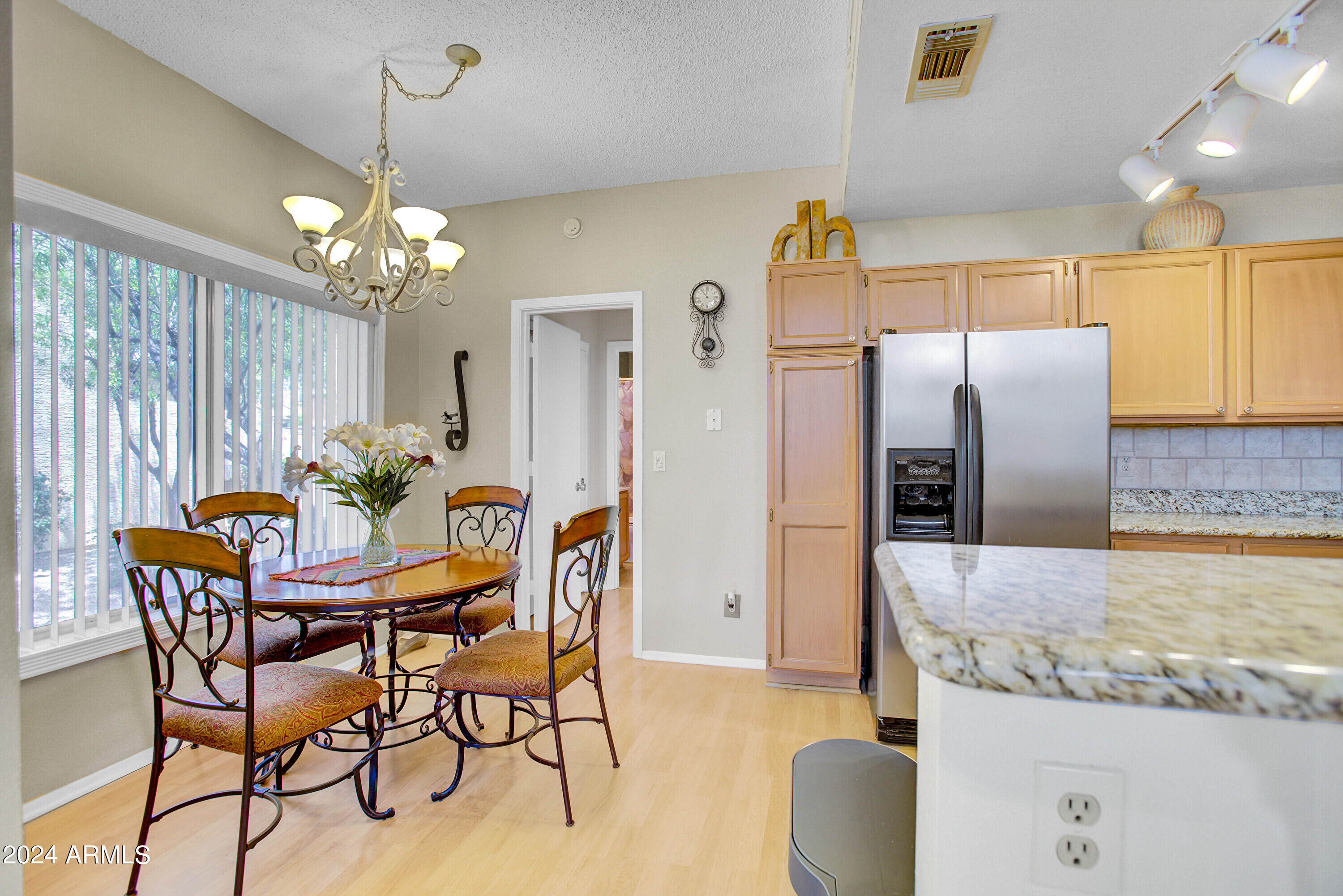 4114 E UNION HILLS Drive, 1215