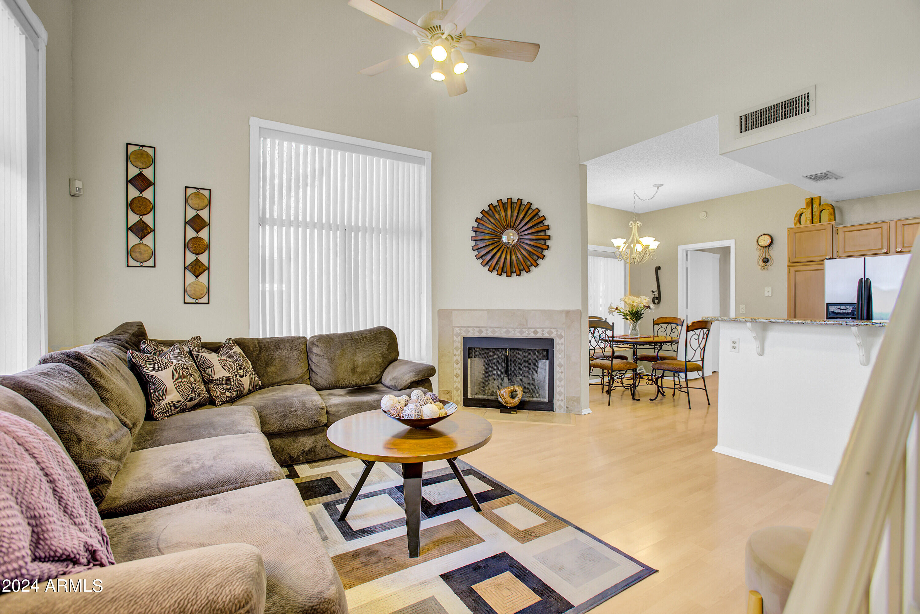 4114 E UNION HILLS Drive, 1215