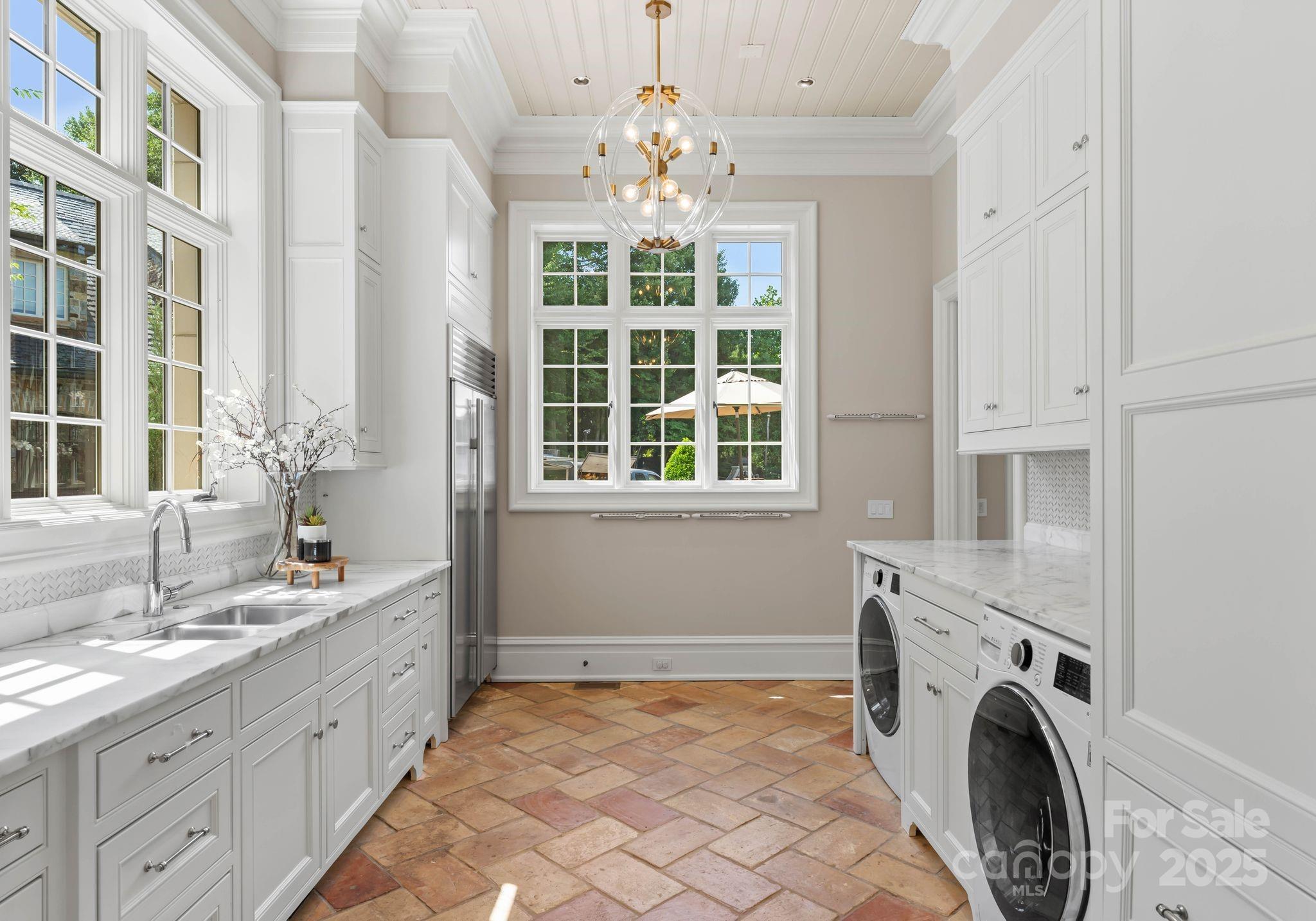 4536 Fox Brook Lane