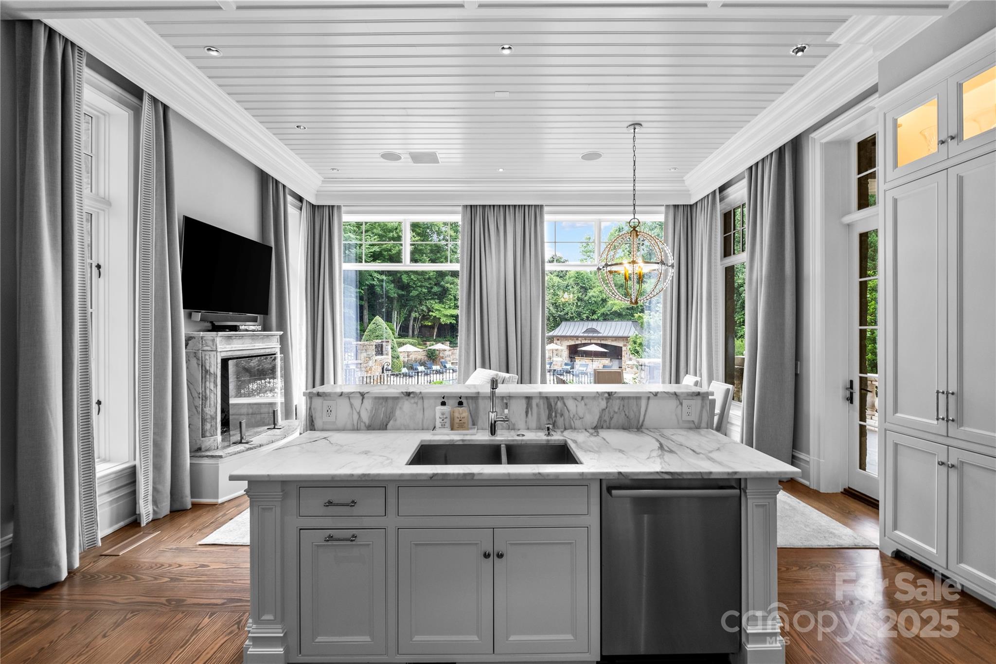 4536 Fox Brook Lane