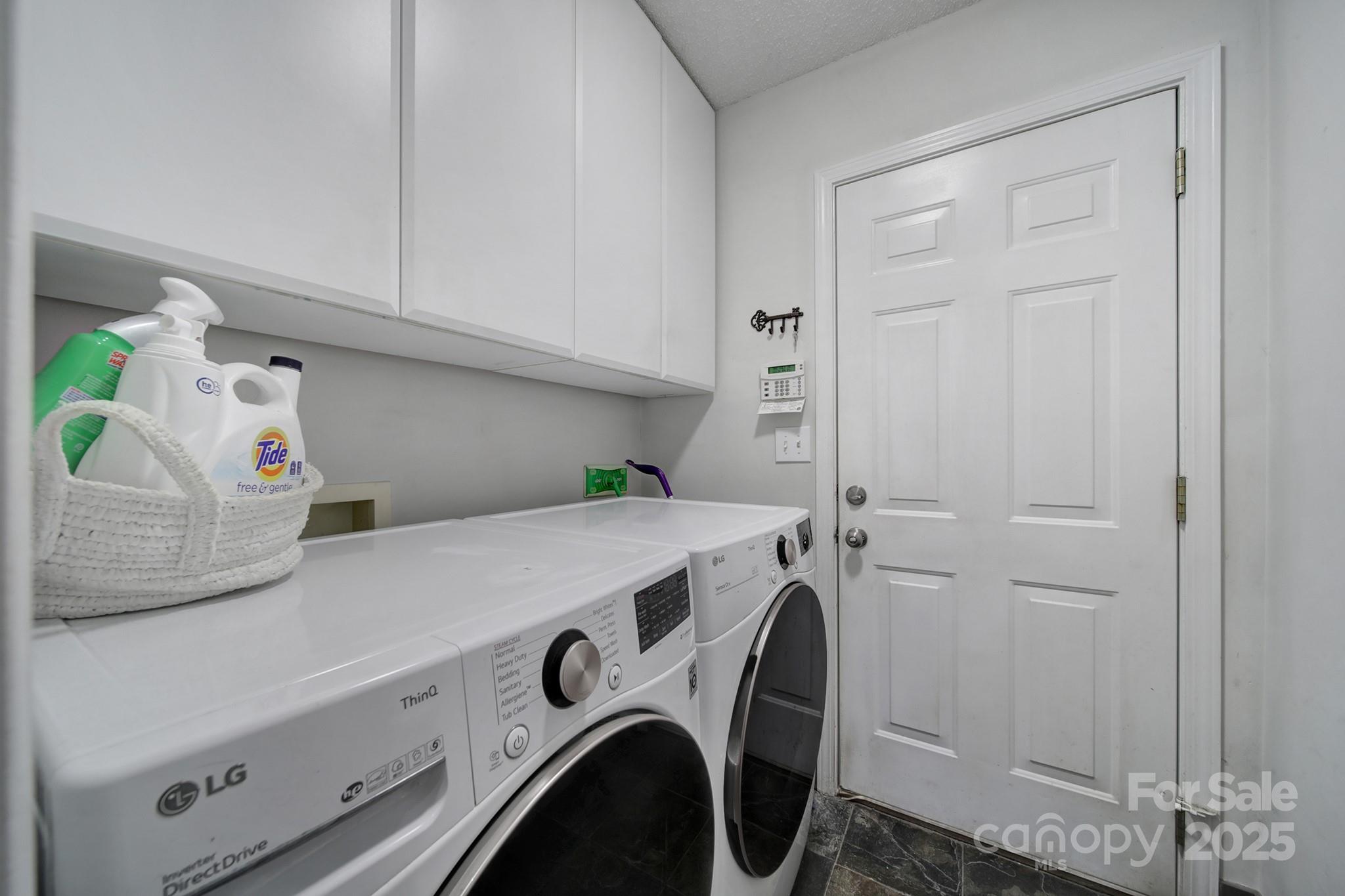 1021 Stinson Glen Lane