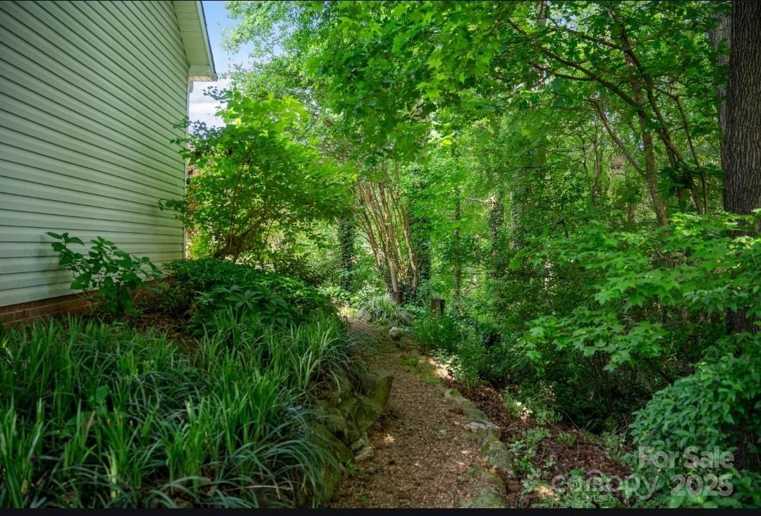 1021 Stinson Glen Lane