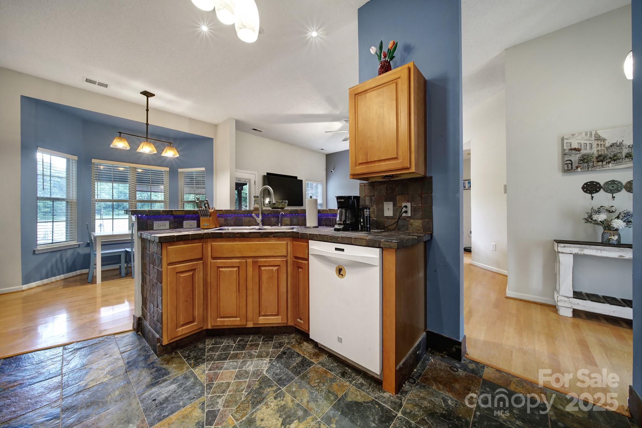 1021 Stinson Glen Lane