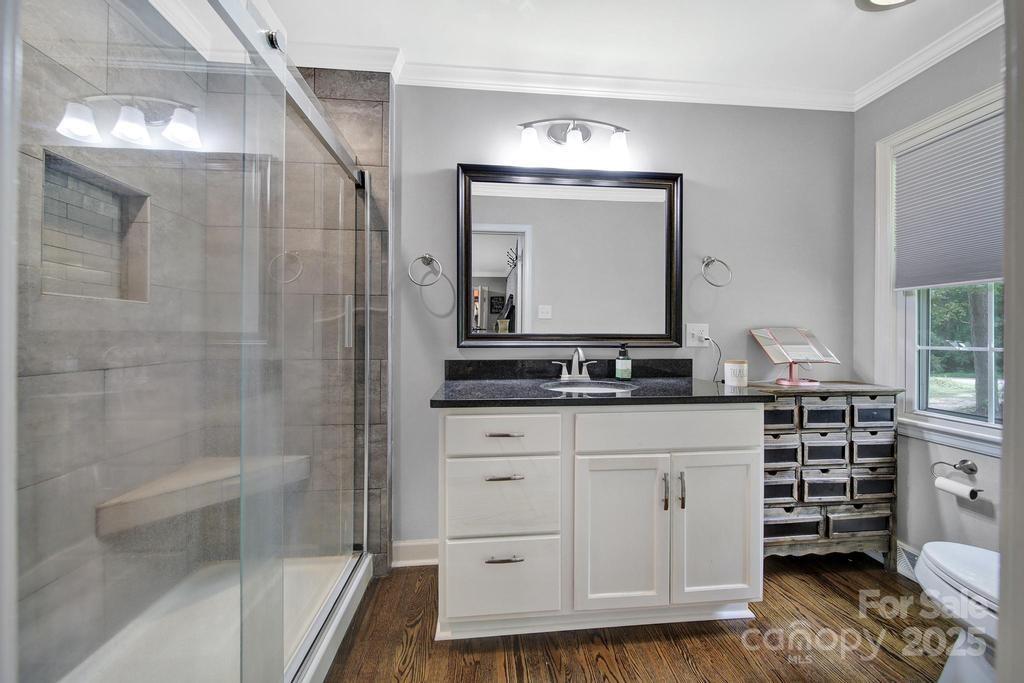 926 Meadow Lakes Road