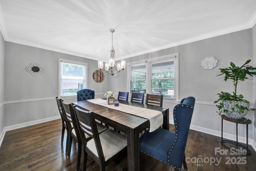 926 Meadow Lakes Road