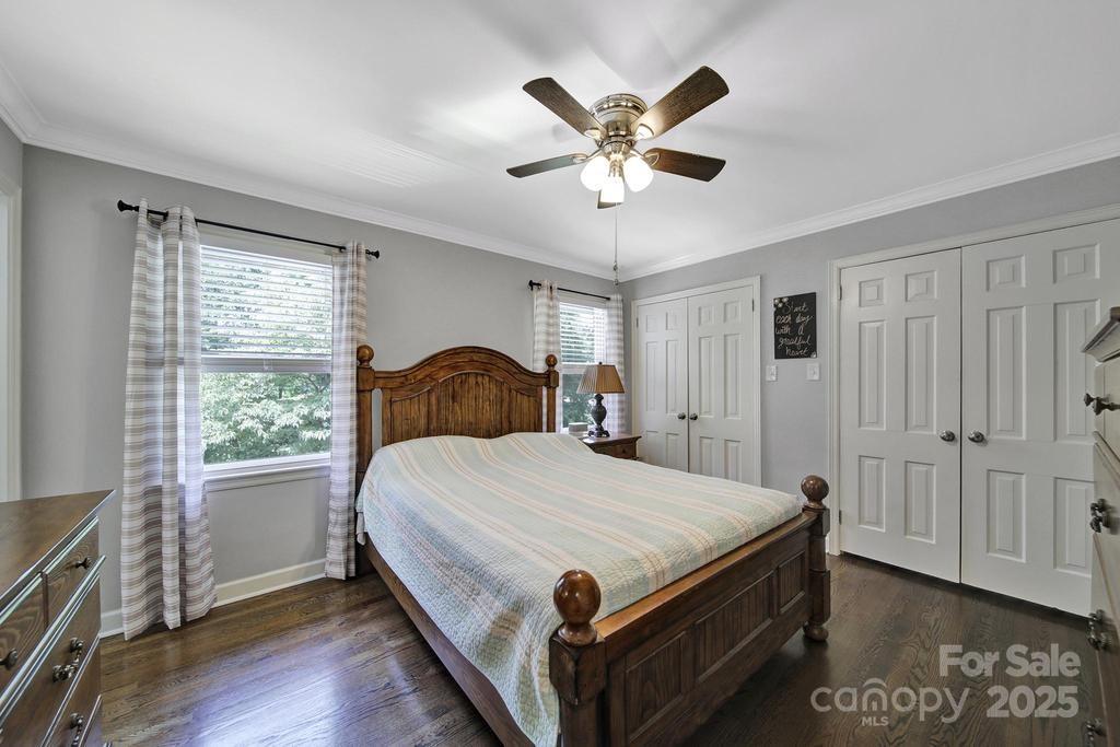 926 Meadow Lakes Road