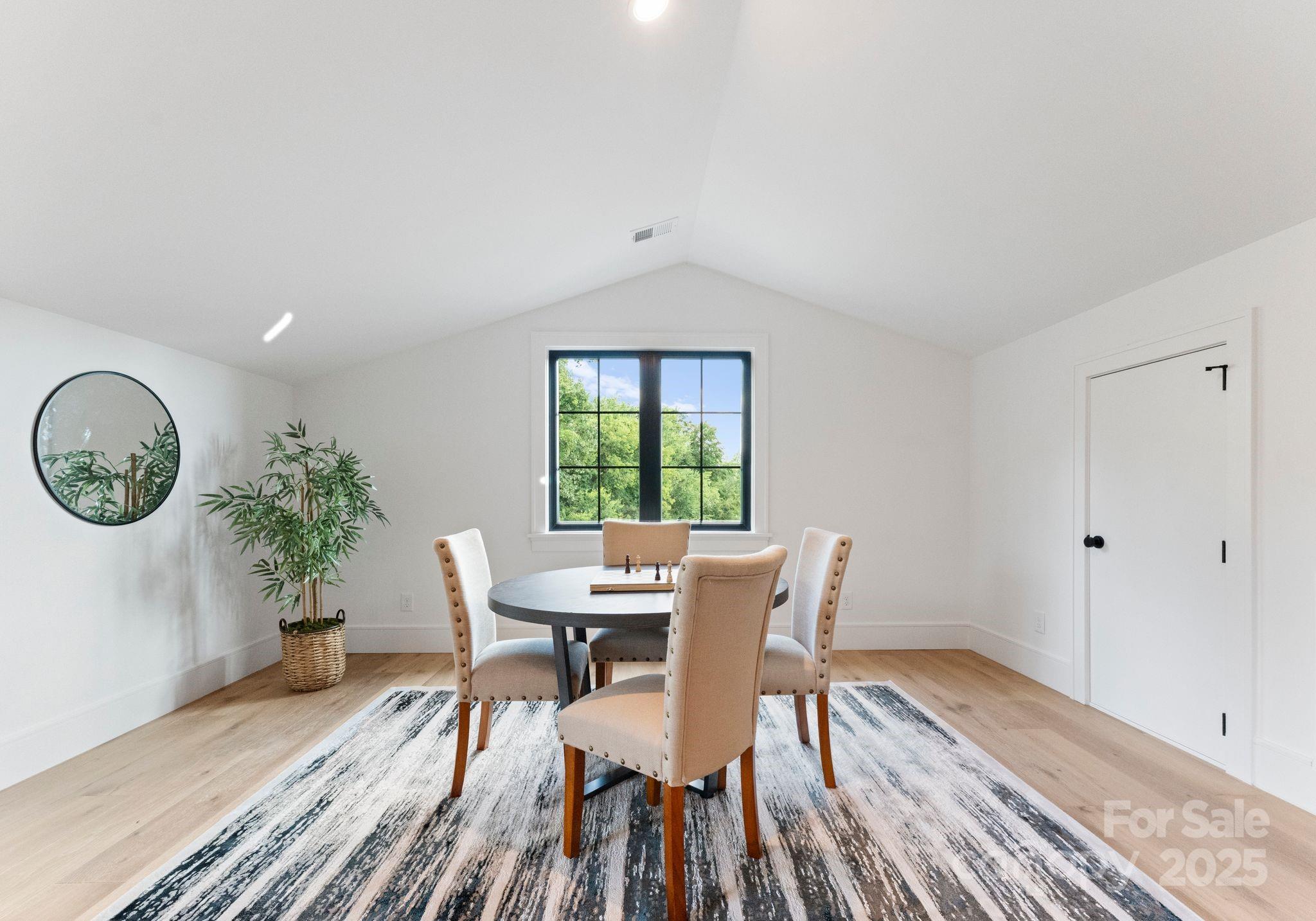 1109 Wimbledon Road