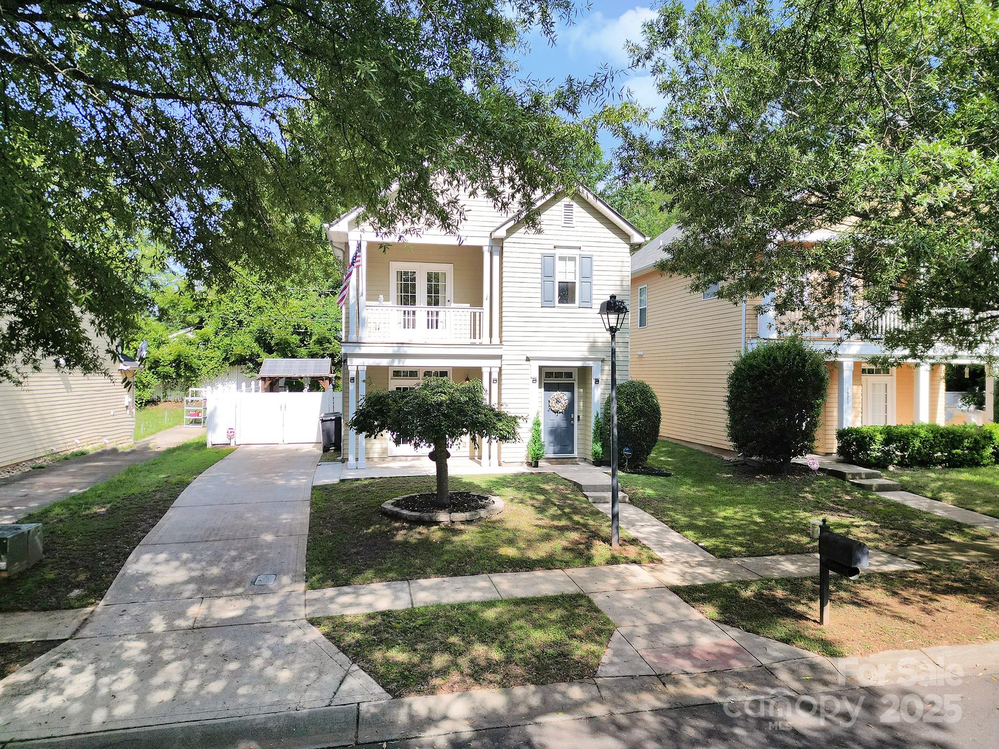 1917 Stroud Park Court