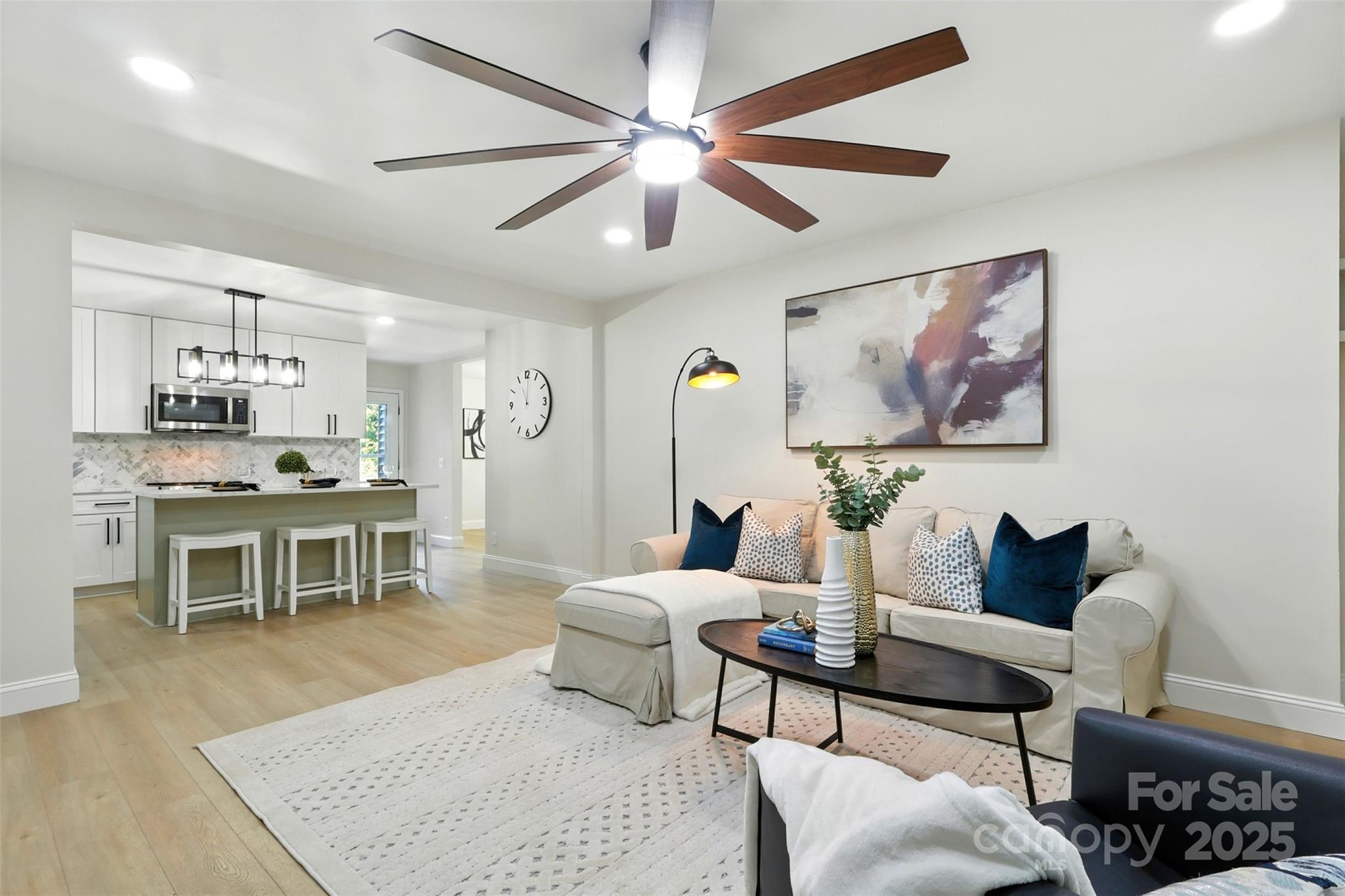 6641 Pawnee Drive