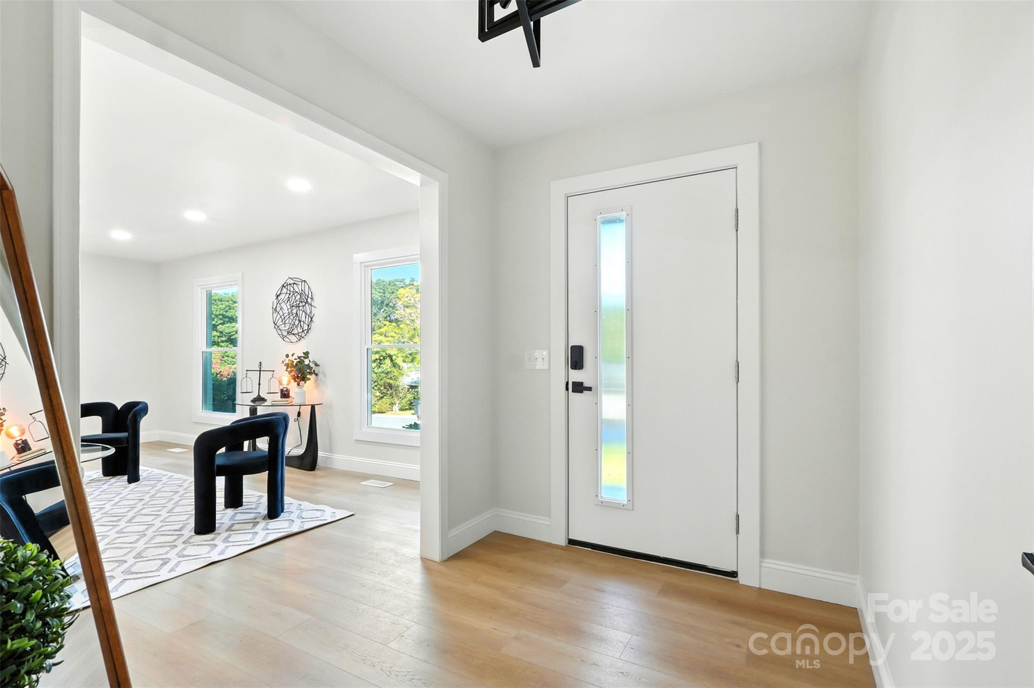 6641 Pawnee Drive