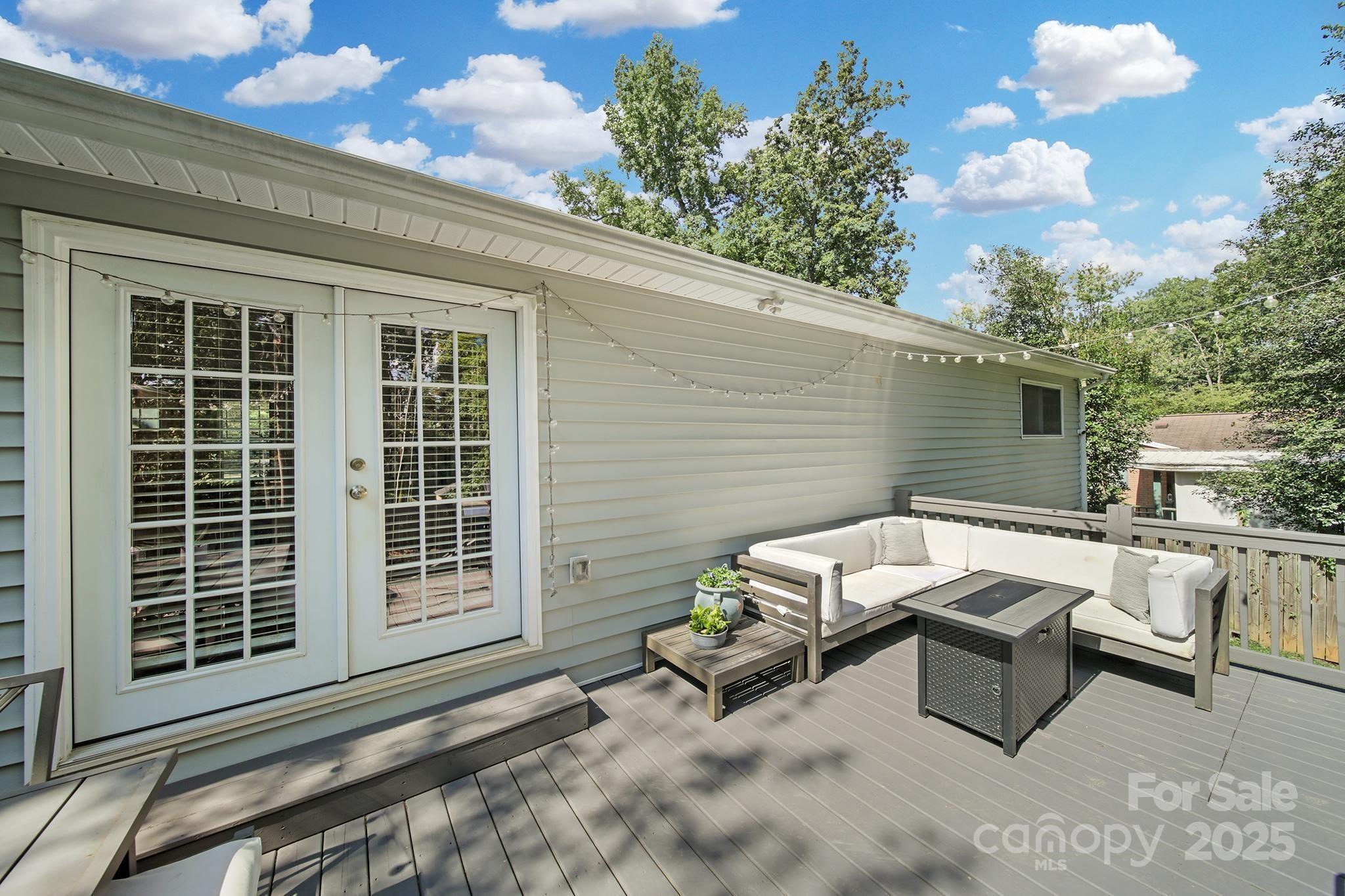 3734 Dunwoody Drive