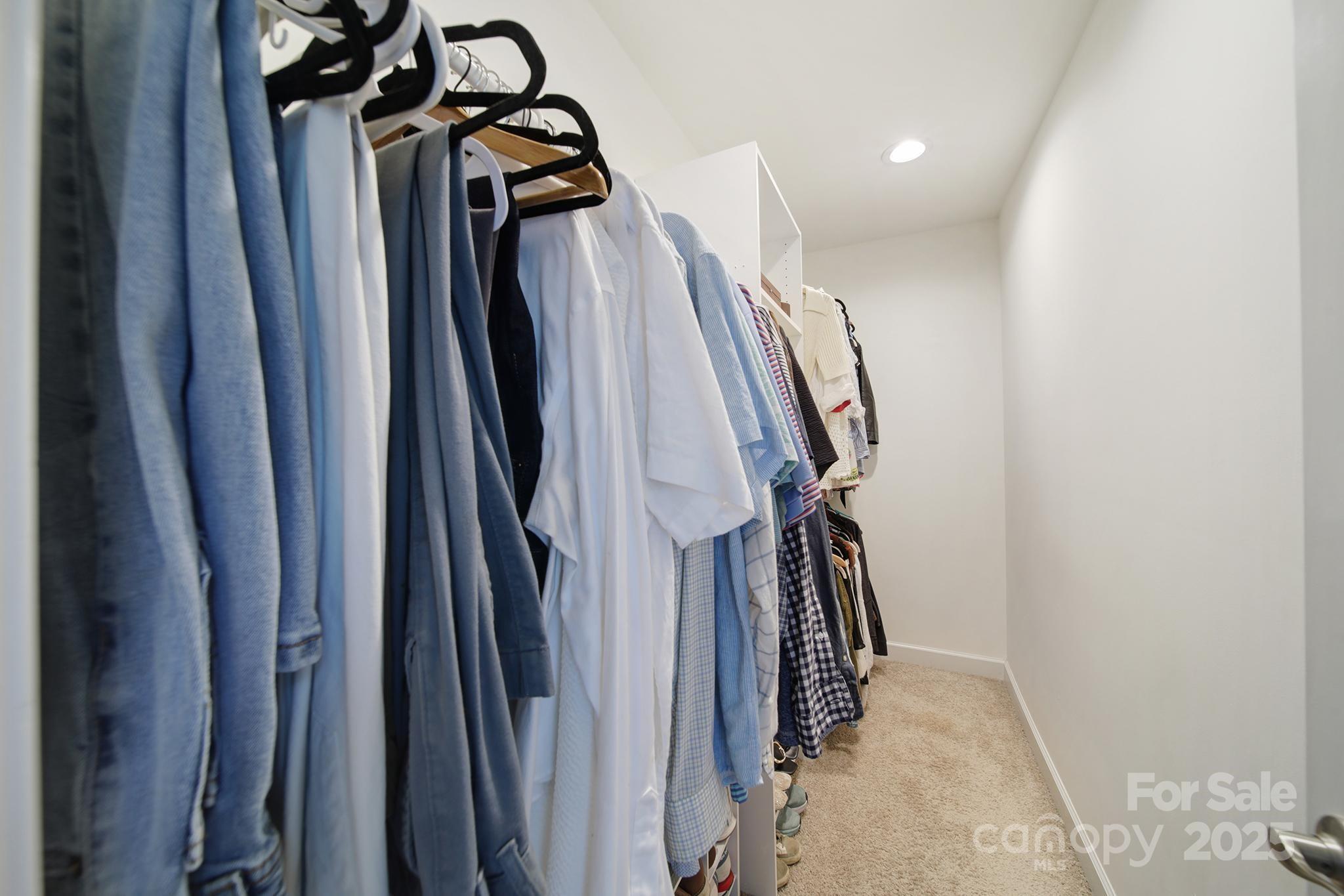 3734 Dunwoody Drive