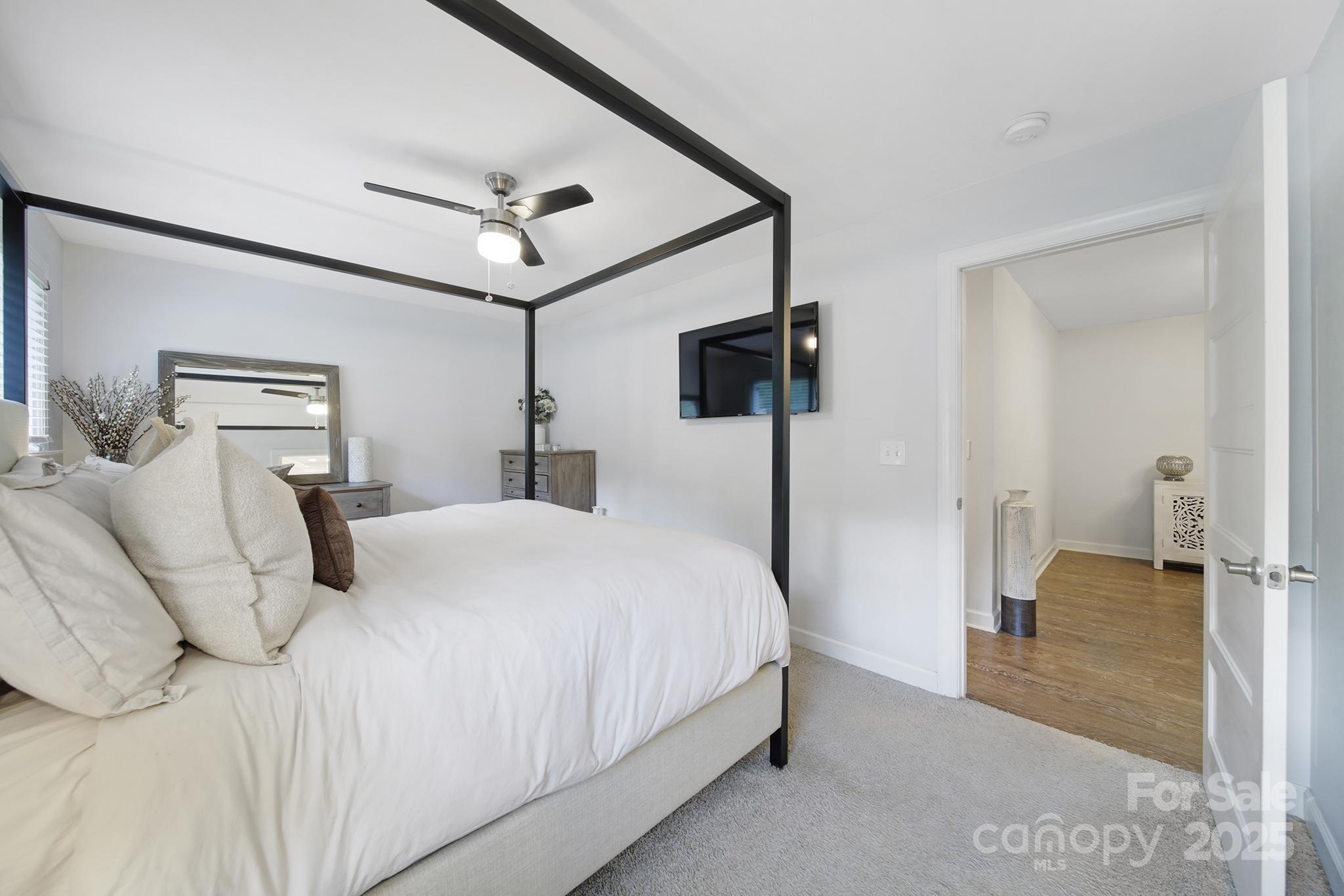 3734 Dunwoody Drive