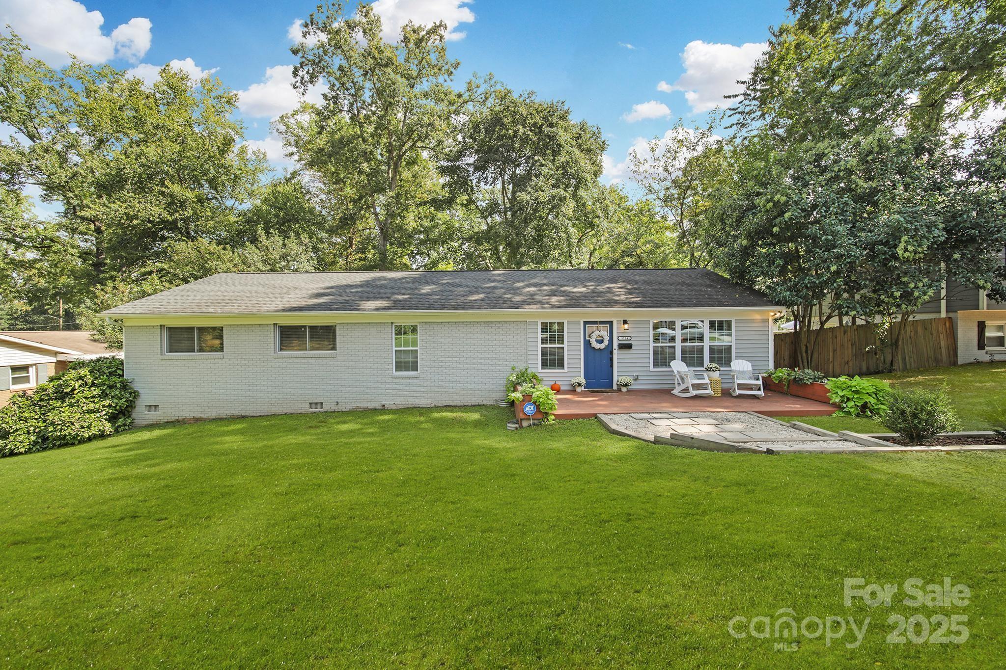 3734 Dunwoody Drive