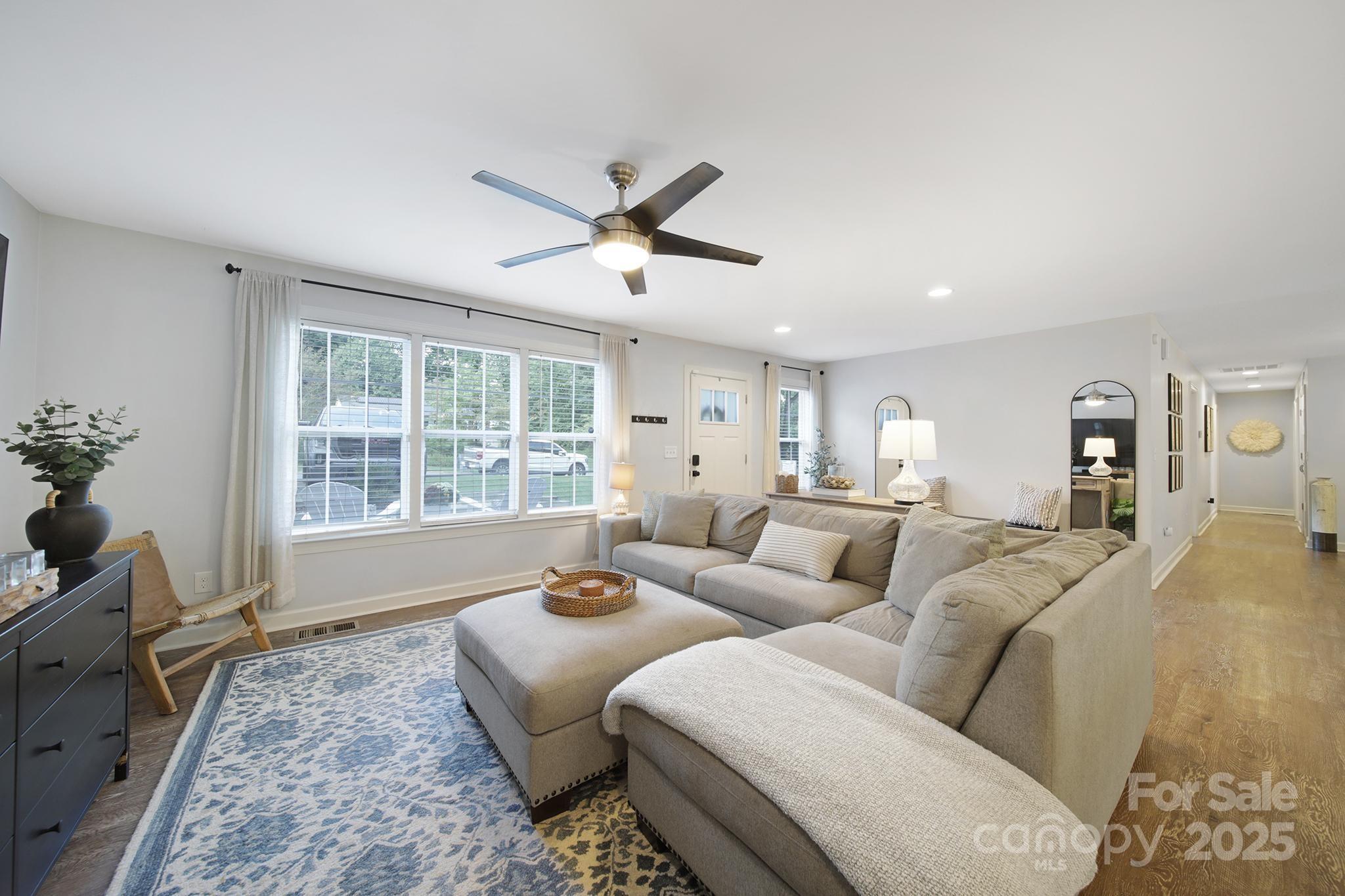 3734 Dunwoody Drive