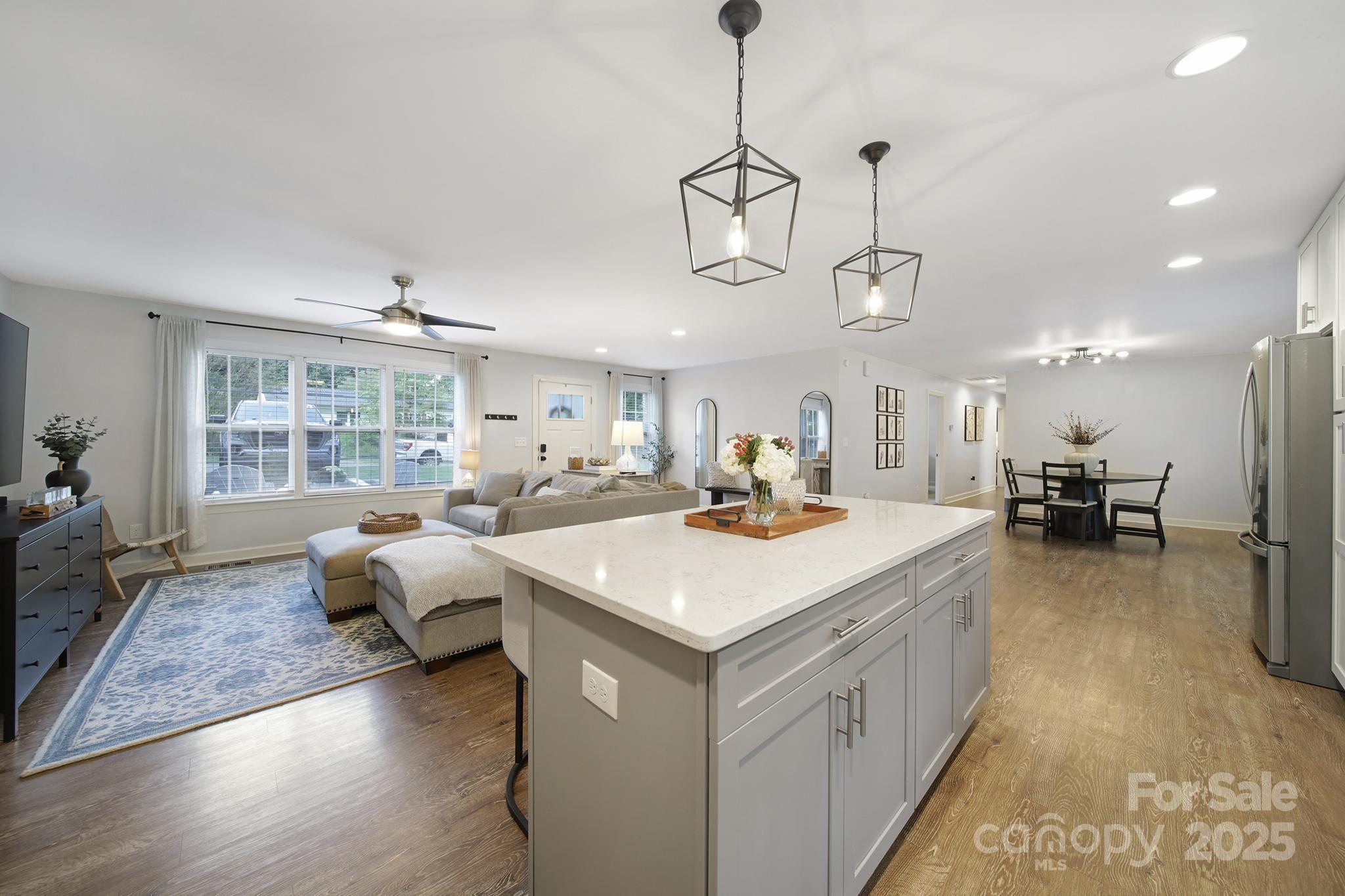 3734 Dunwoody Drive