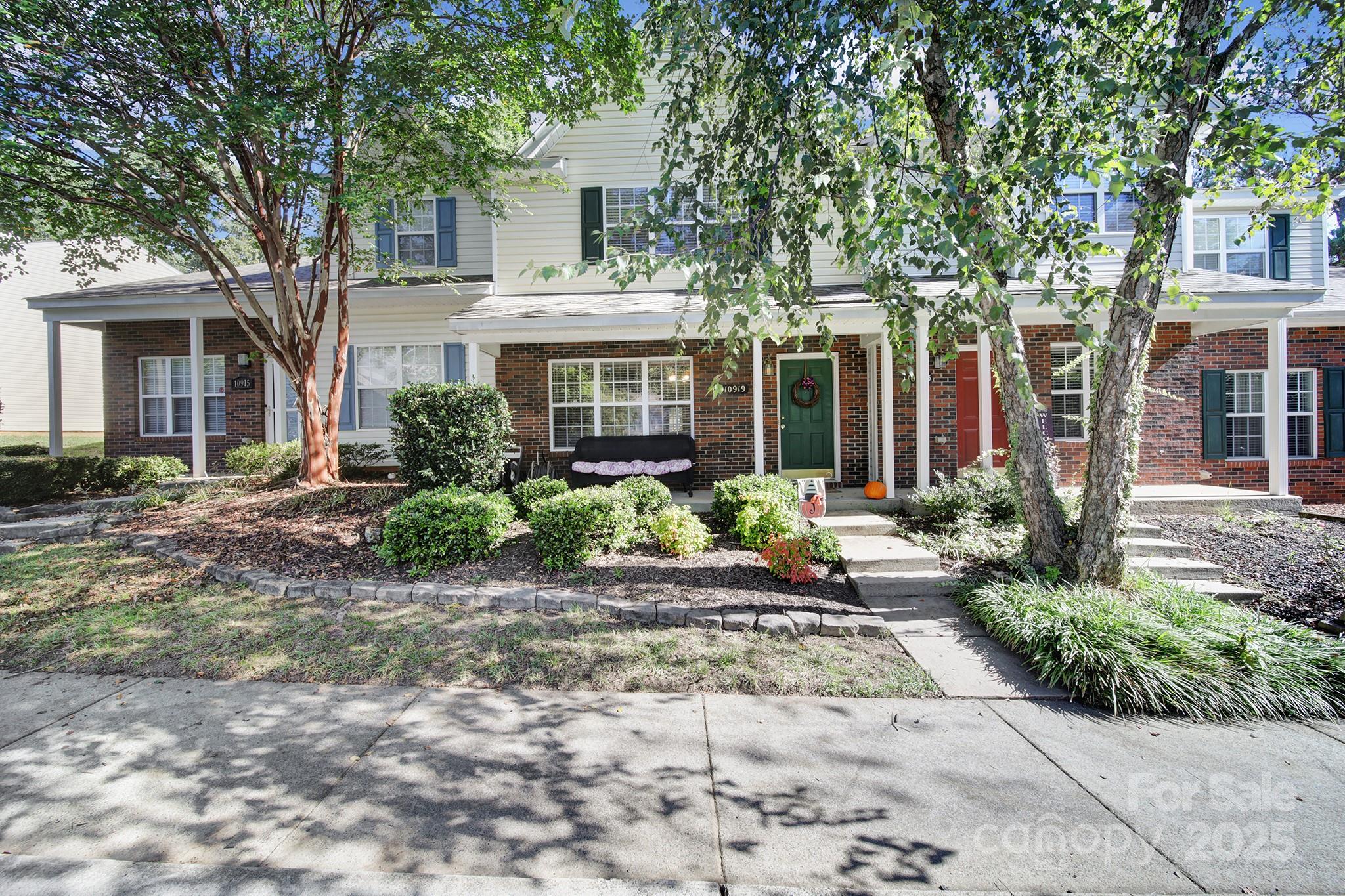 10919 Holly Ridge Boulevard