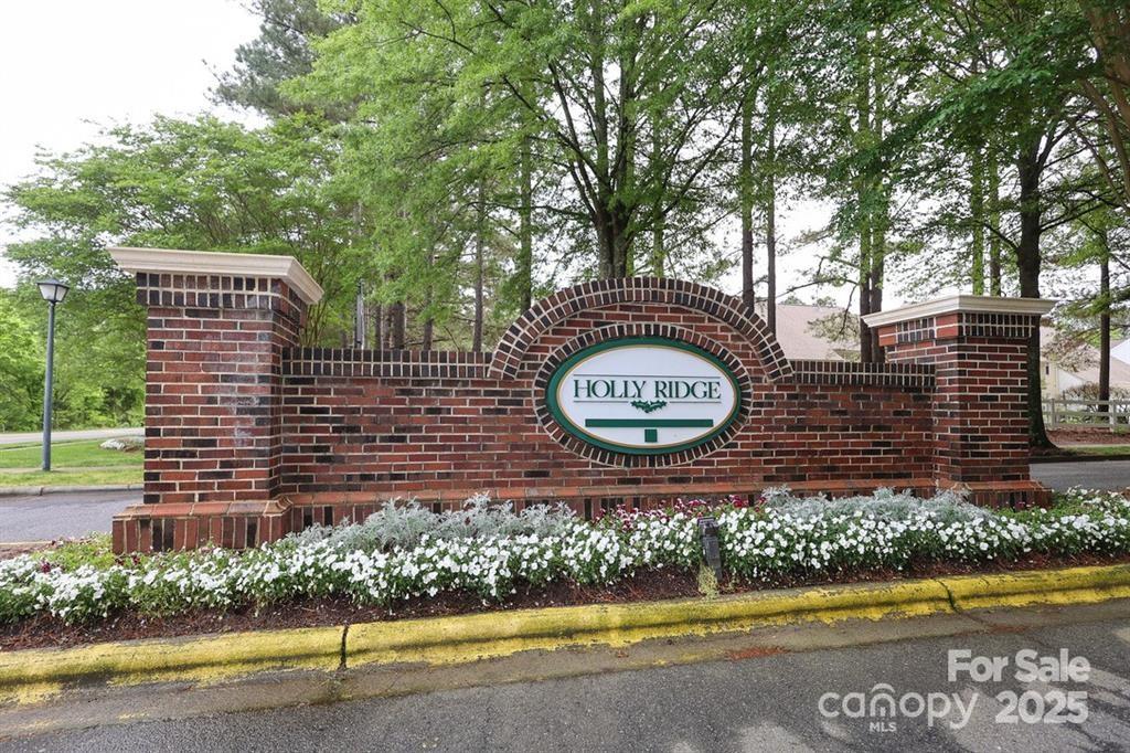 10919 Holly Ridge Boulevard