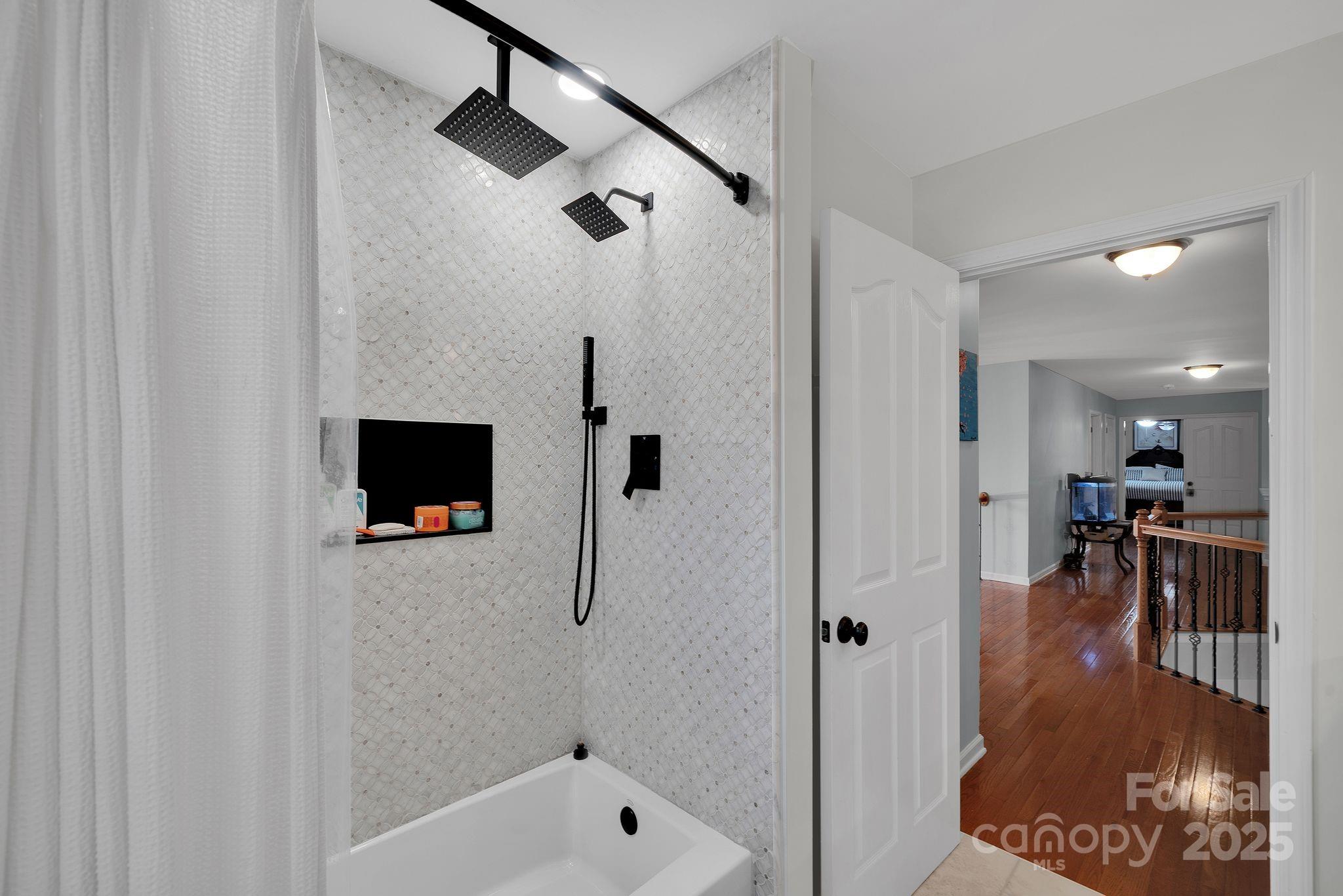 6809 Old Persimmon Drive