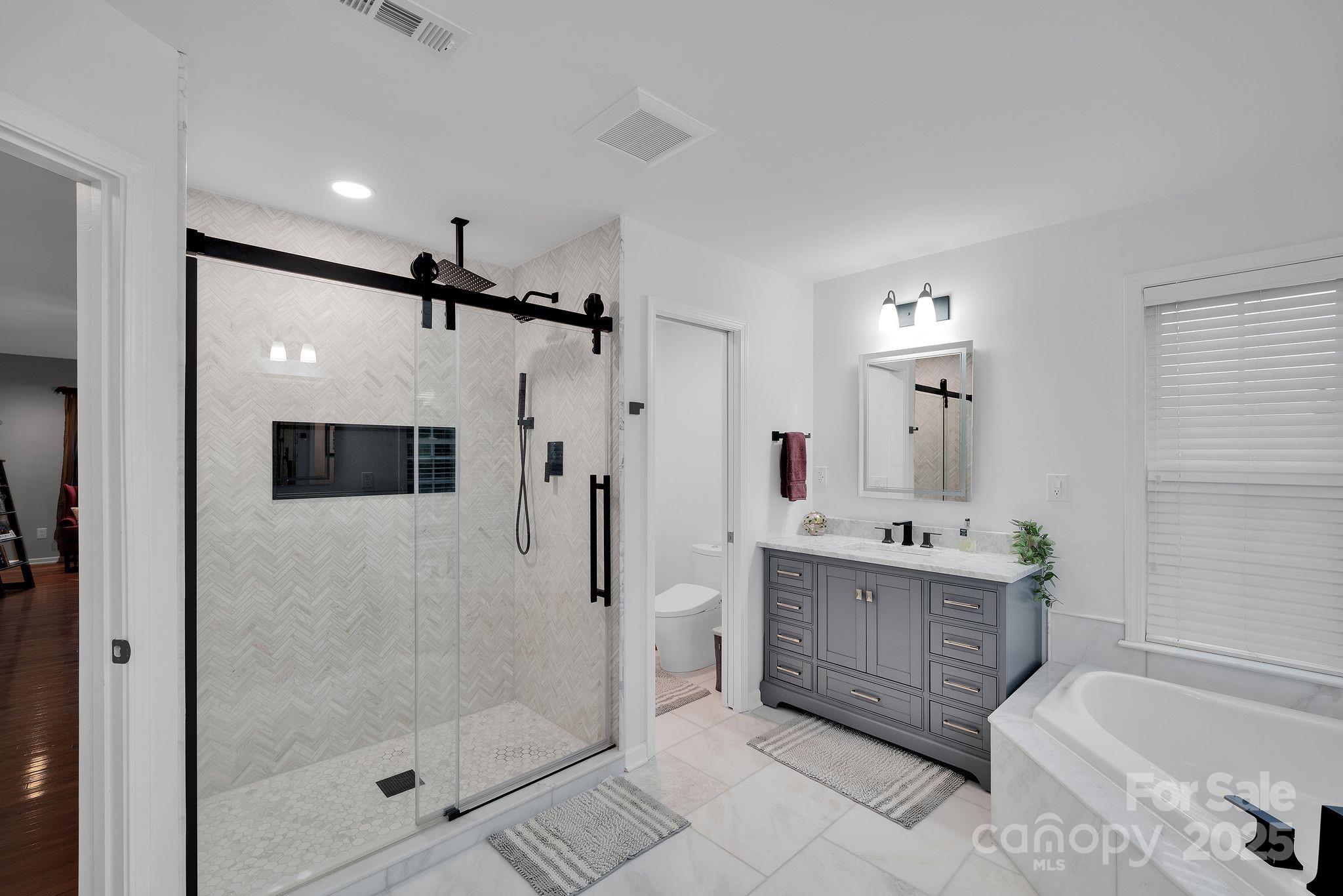 6809 Old Persimmon Drive