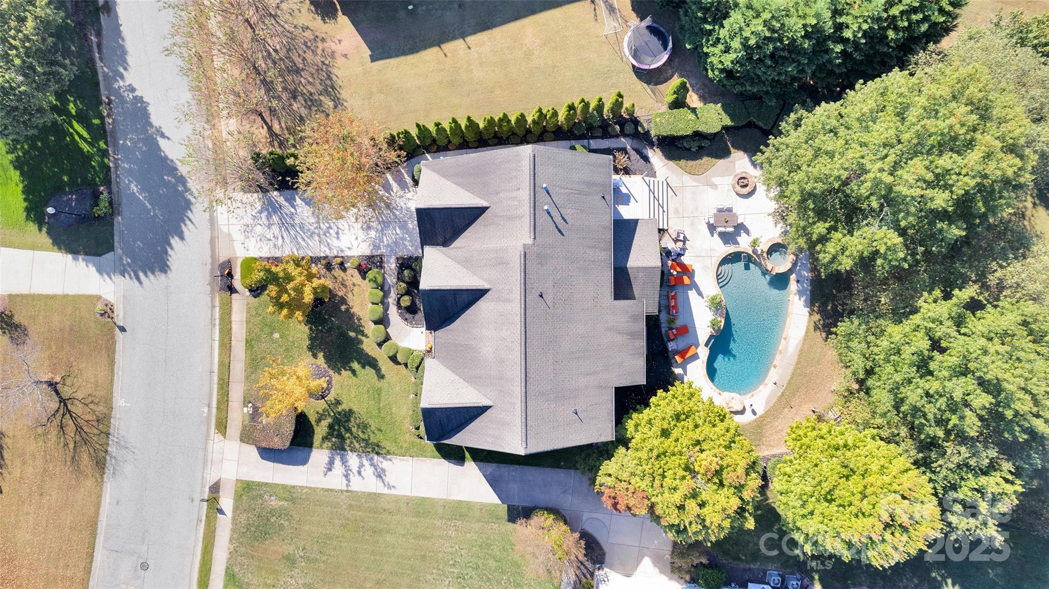 6809 Old Persimmon Drive