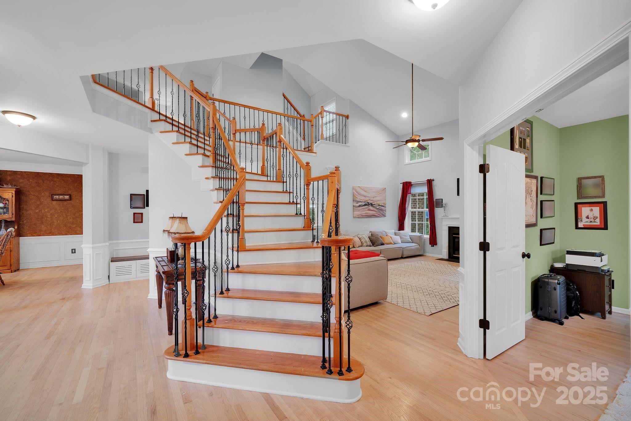 6809 Old Persimmon Drive