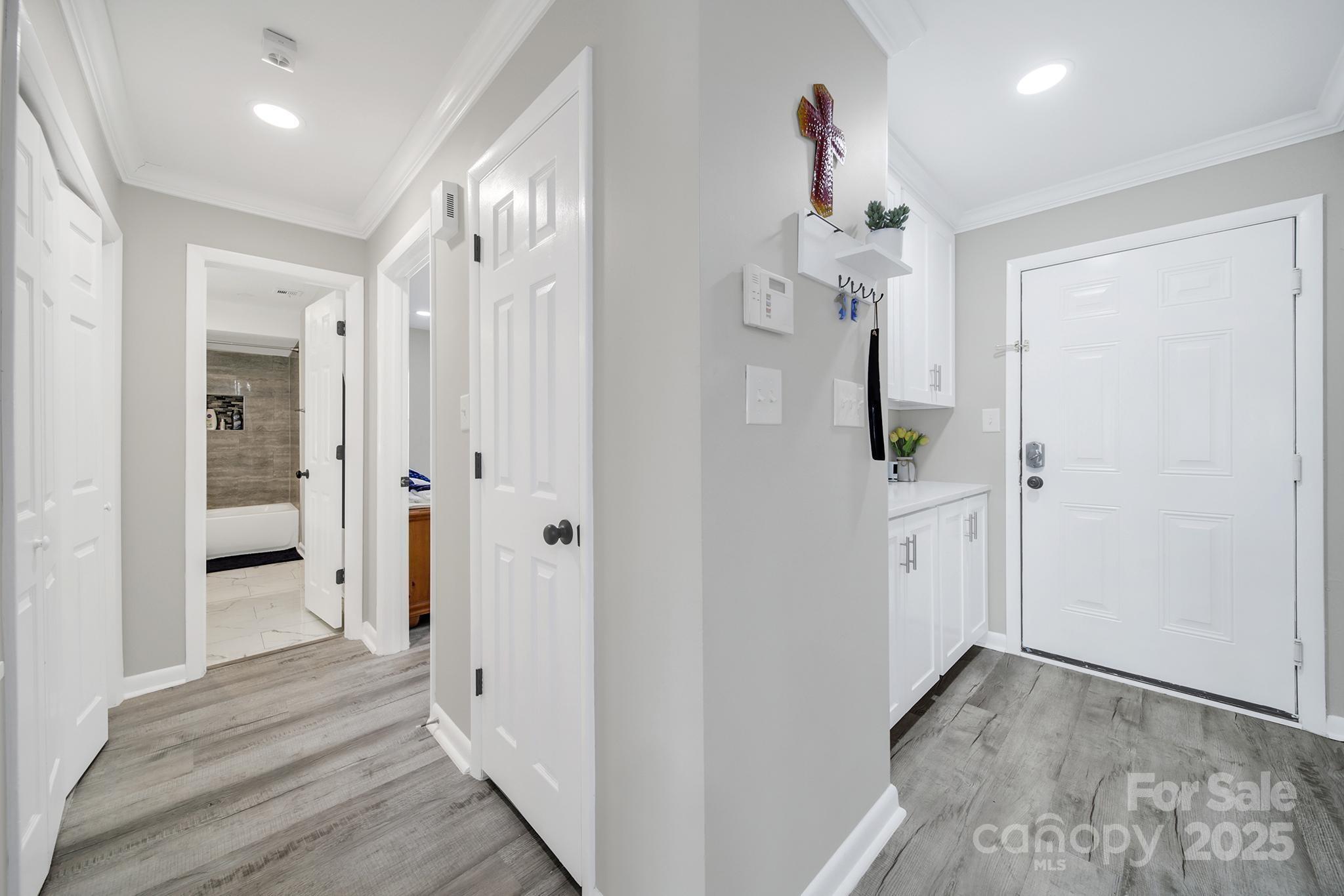 7340 Lakefront Drive Unit: 12