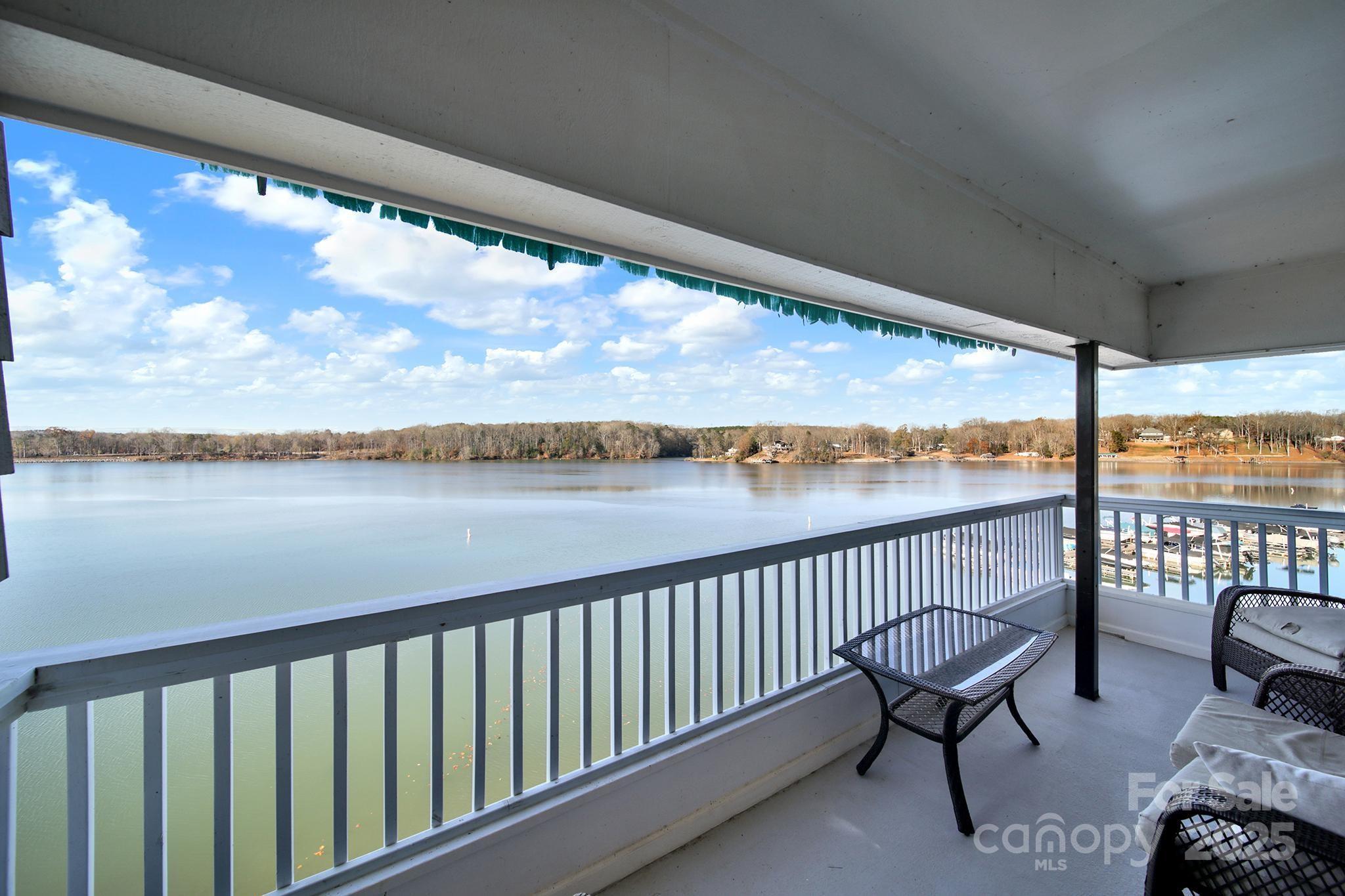 7340 Lakefront Drive Unit: 12