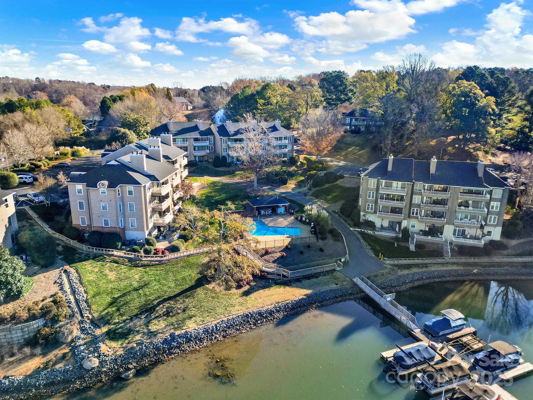 7340 Lakefront Drive Unit: 12