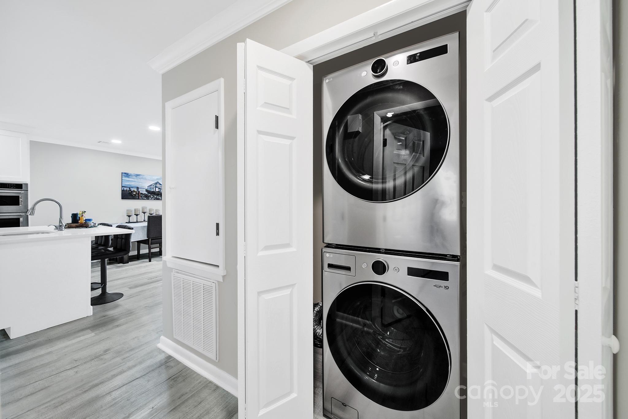 7340 Lakefront Drive Unit: 12