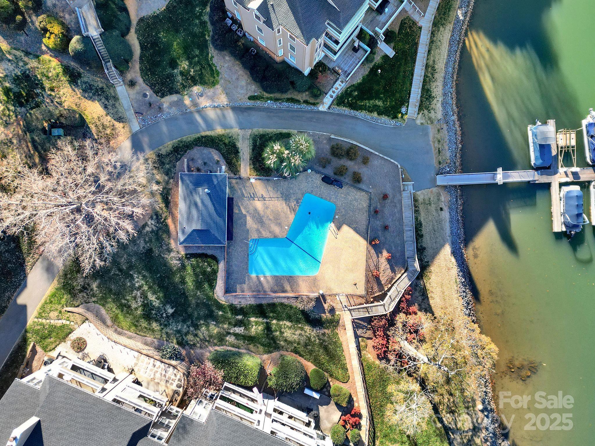 7340 Lakefront Drive Unit: 12