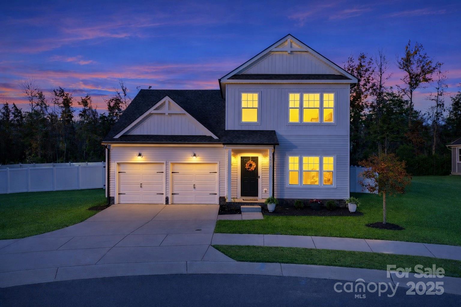 1028 Von Buren Boulevard