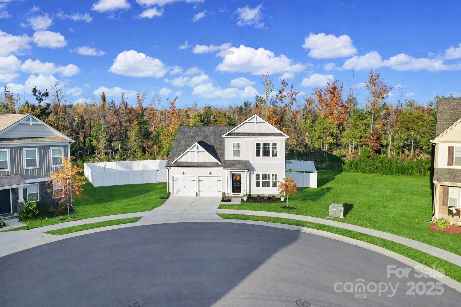 1028 Von Buren Boulevard