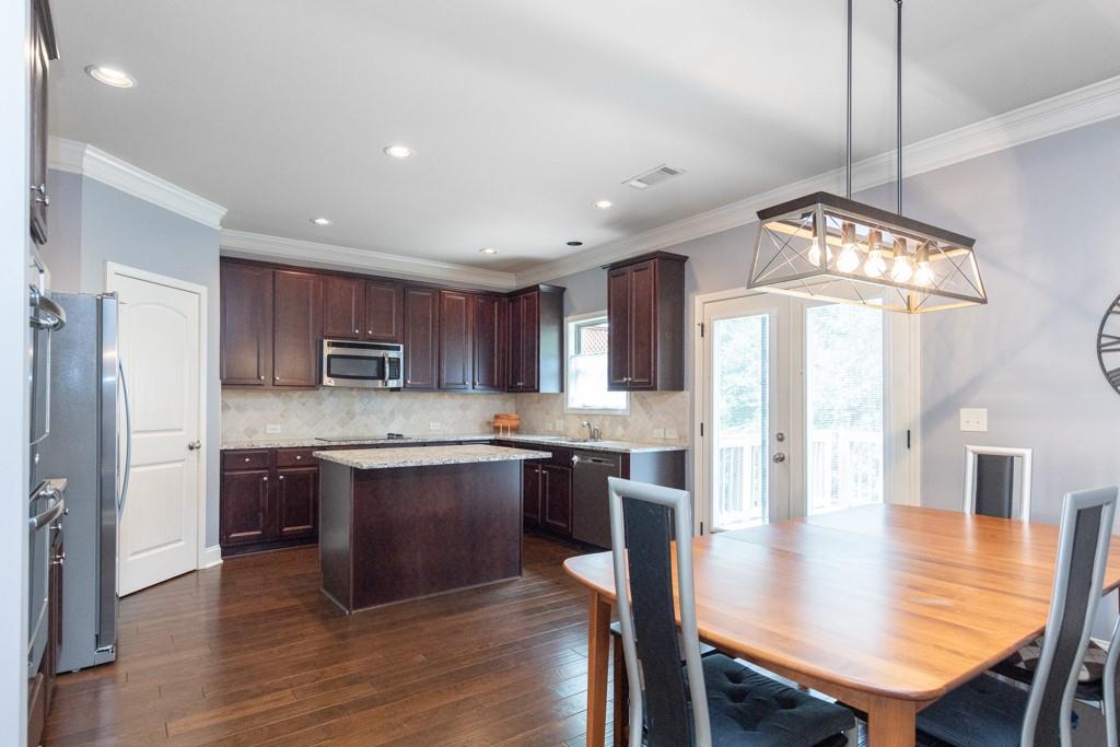 2752 Laurel Valley Trail