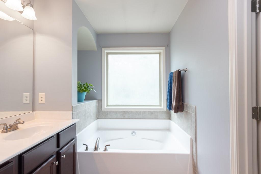 2752 Laurel Valley Trail
