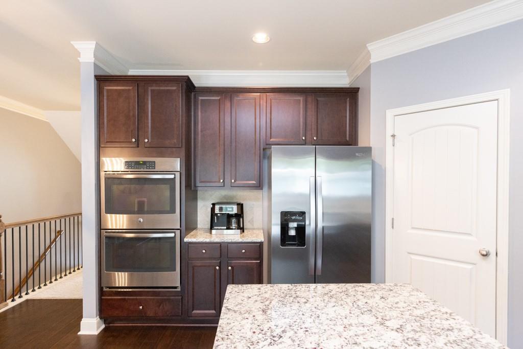 2752 Laurel Valley Trail