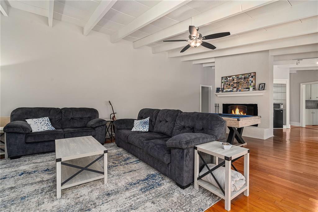 600 Mountain View Circle