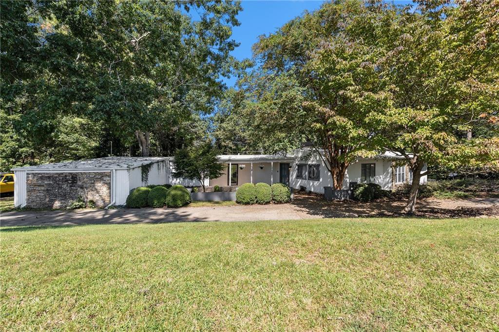 600 Mountain View Circle
