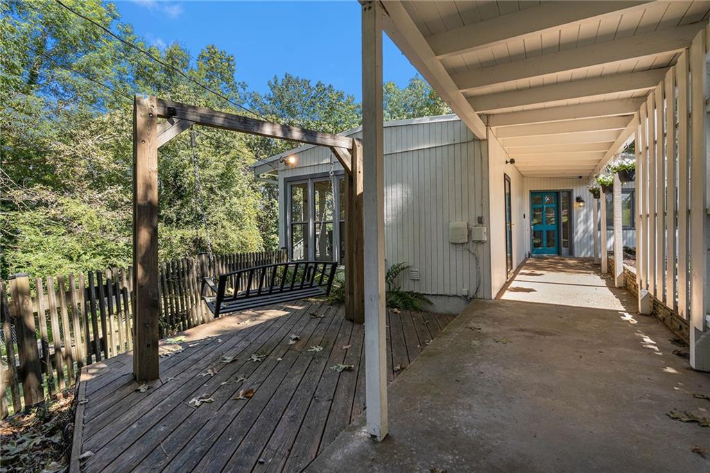 600 Mountain View Circle