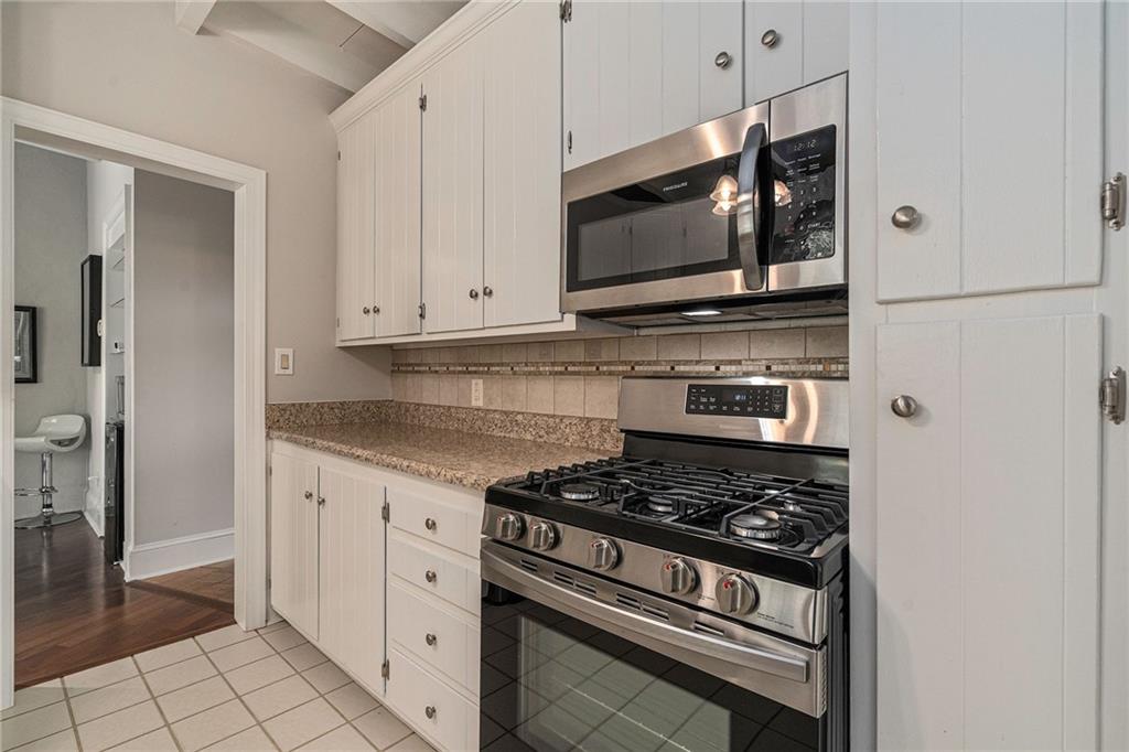 600 Mountain View Circle