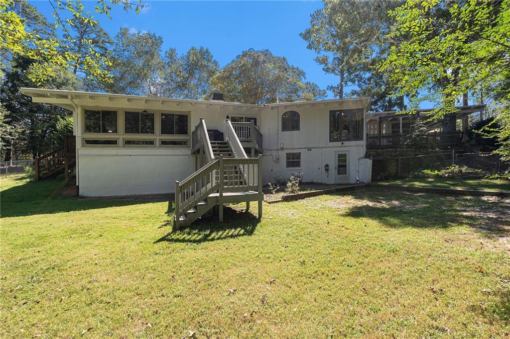 600 Mountain View Circle
