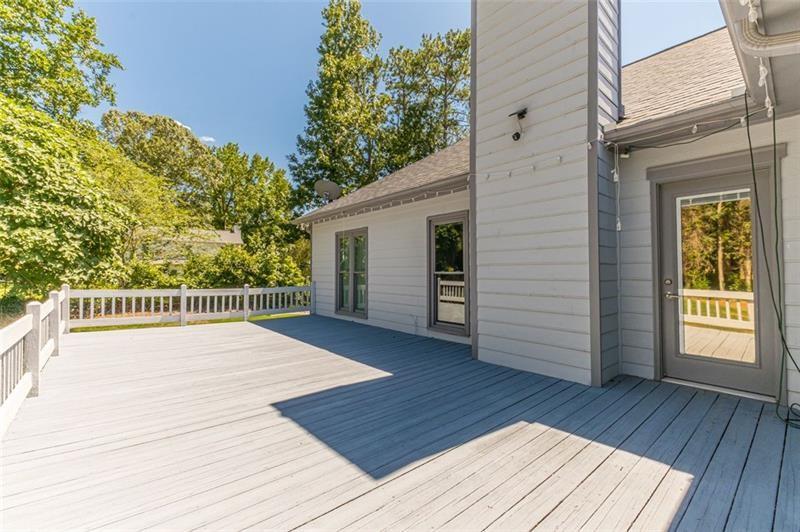 1776 RAMBLING WOODS Drive