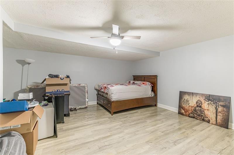 1776 RAMBLING WOODS Drive