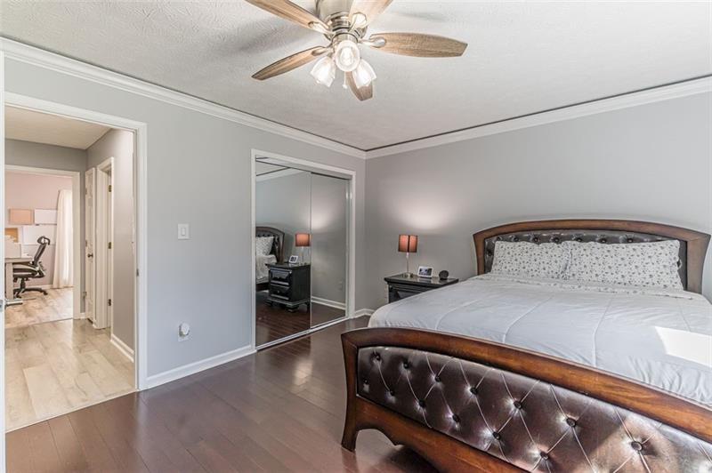 1776 RAMBLING WOODS Drive