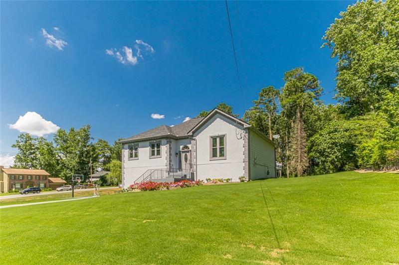 1776 RAMBLING WOODS Drive