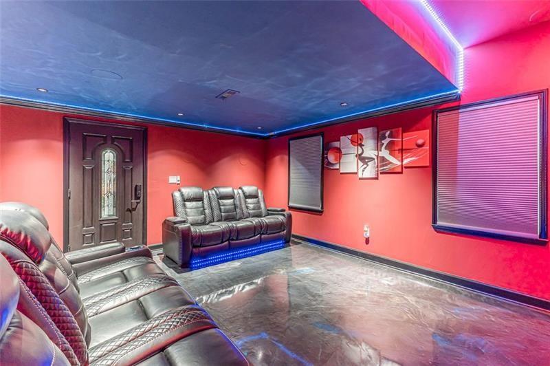 1776 RAMBLING WOODS Drive