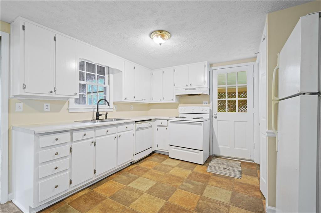 3135 Braselton Highway