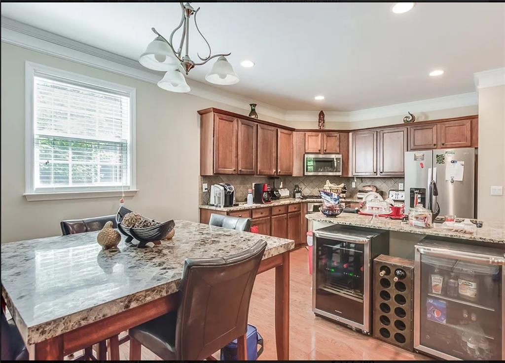 2541 Royston Drive