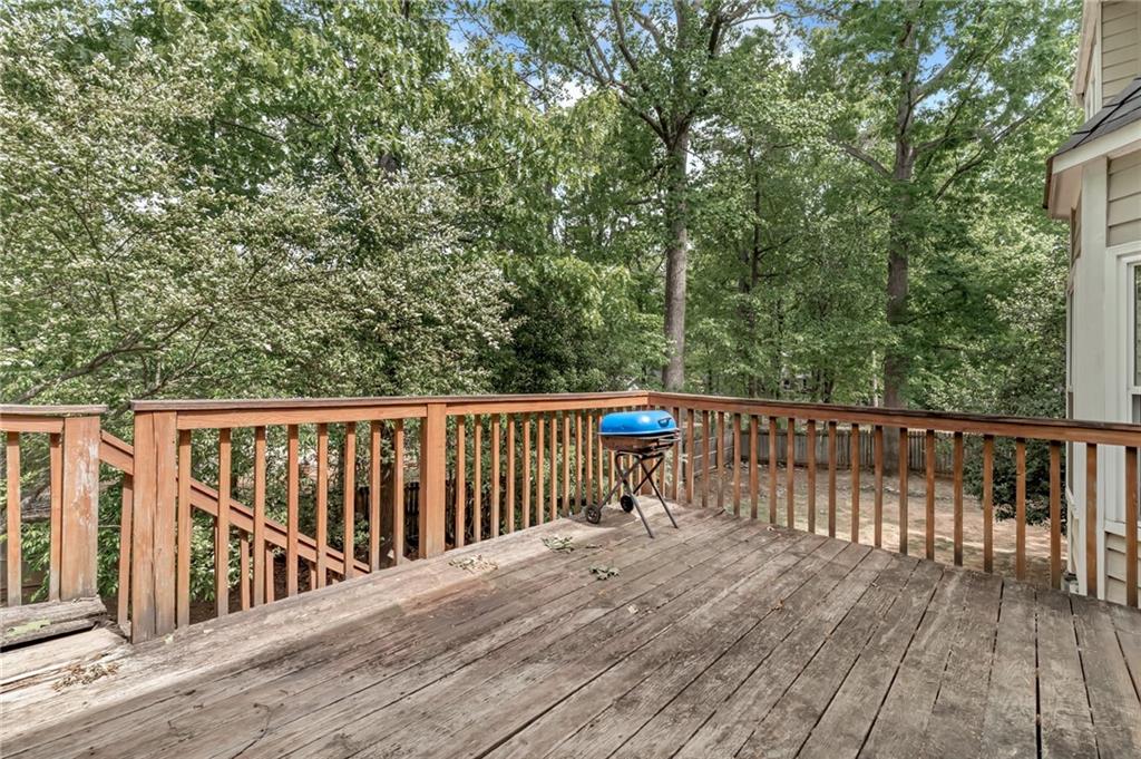 2460 Peregrine Trail